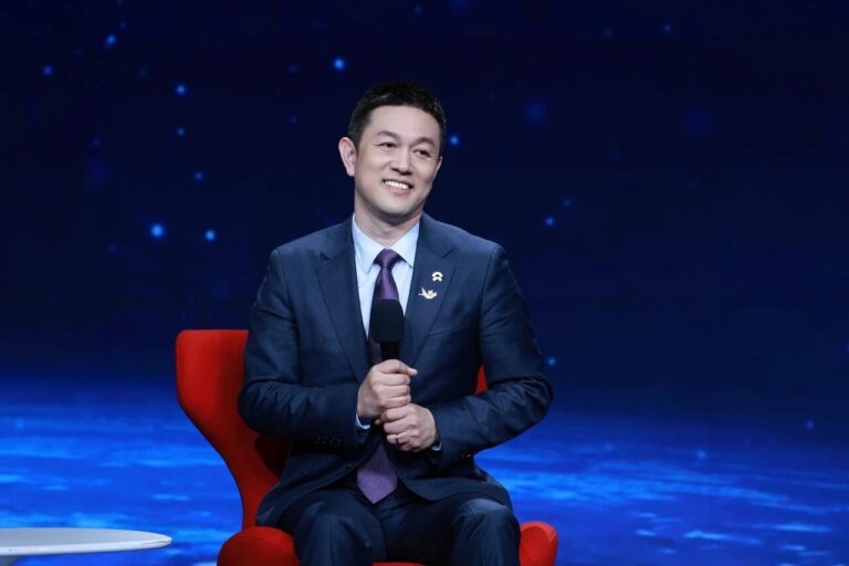 NIO Li Bin Manufacturing Strategy: Why the CEO Skipped Xiaomi’s SU7 Launch